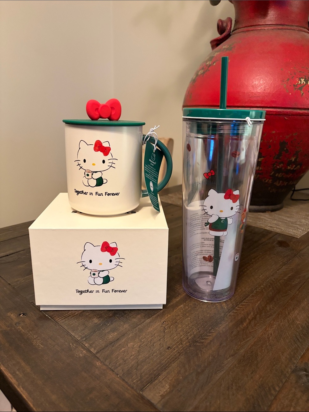 Hello Kitty Starbucks limited edition cups